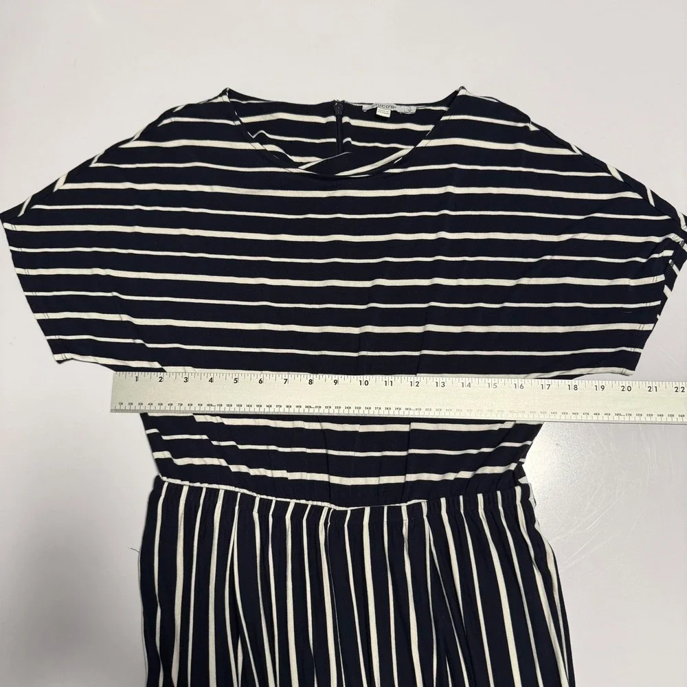 Chico's Striped Jumpsuit Wide Leg Maxi Navy White Knit Striped Casual Size‎ 1=M
